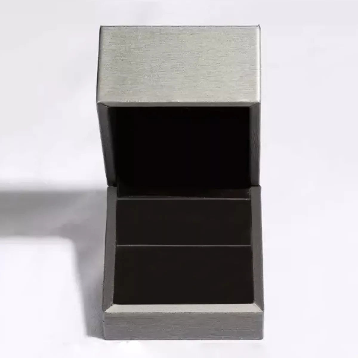 11cb5702-bad1-43b2-be61-6d41bead7c3d-Max-Origin