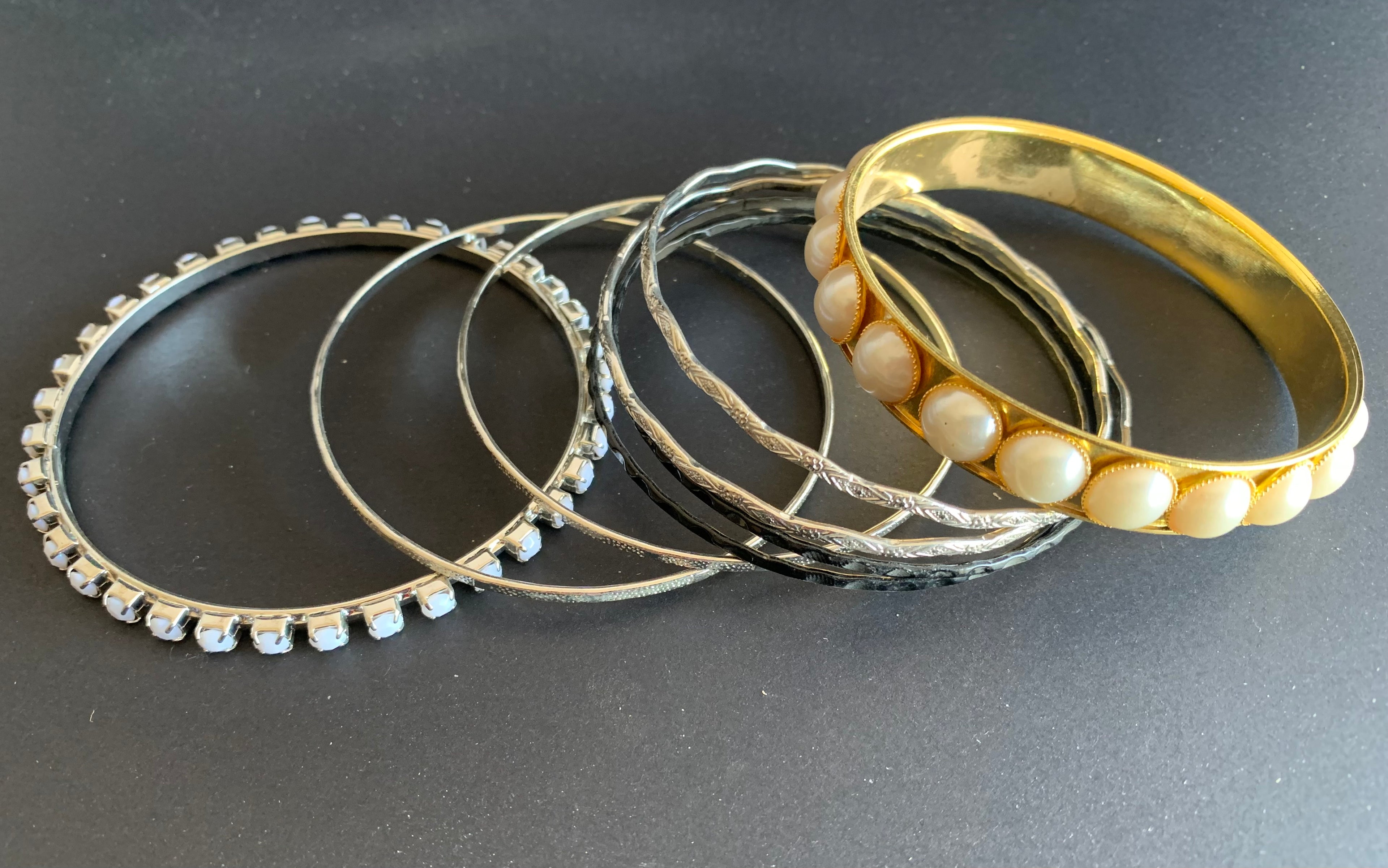 Habesha Bracelet Stack – Pearl, Crystal & Silver Bangles